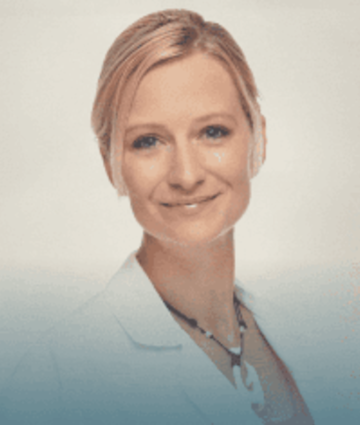 Dr. Courtney Watkins